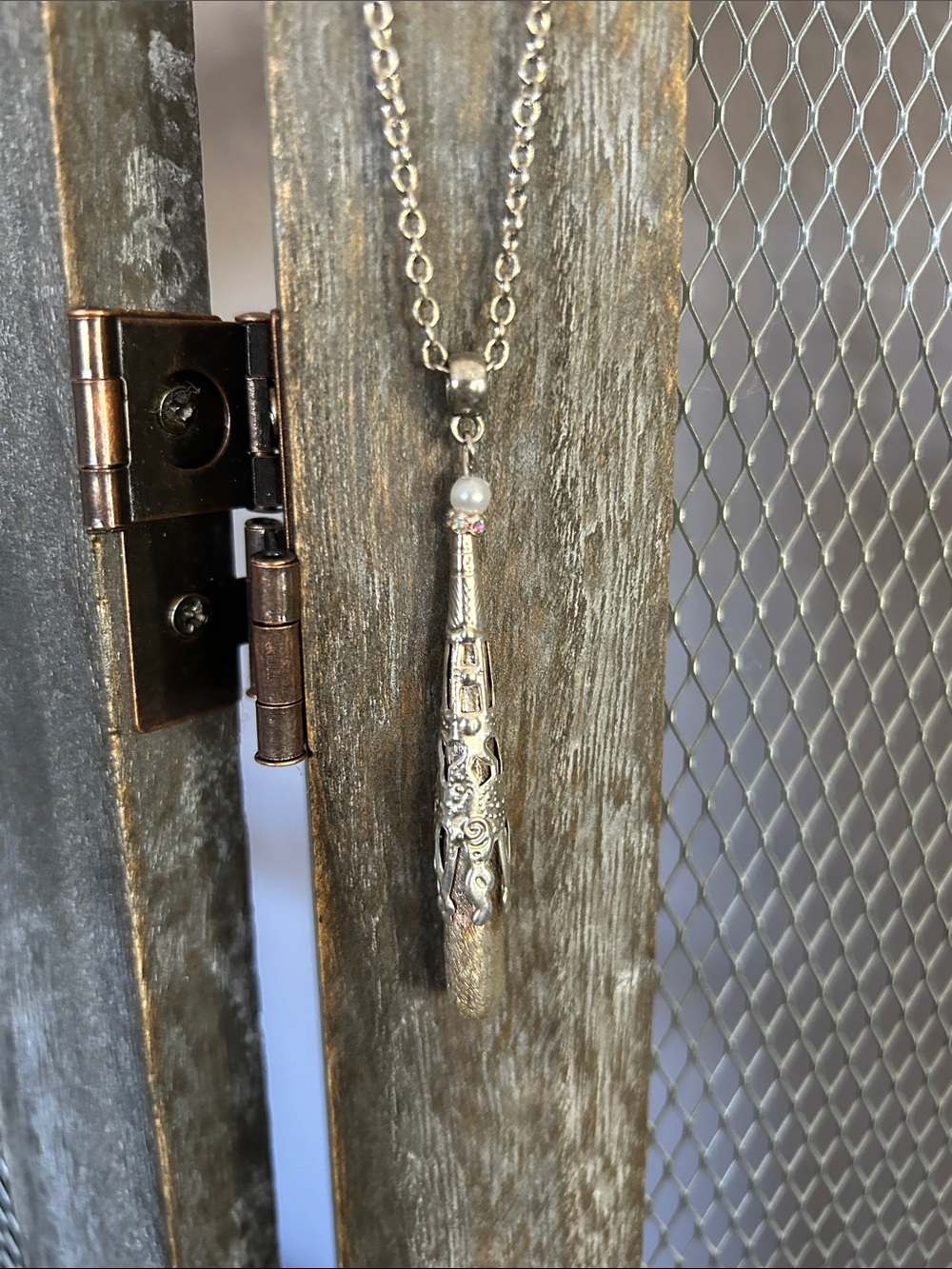 Ornate Pendant Necklace
